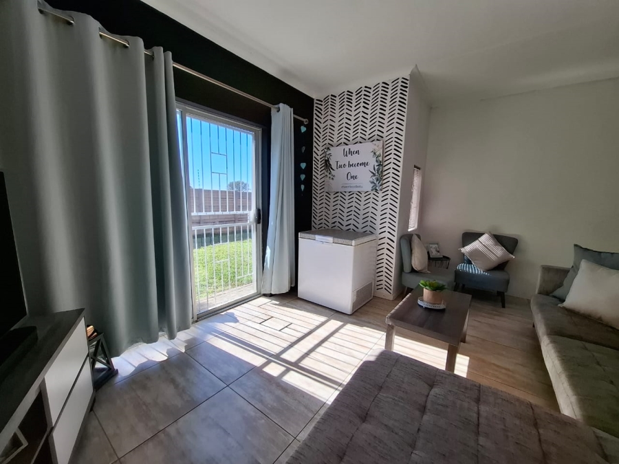 2 Bedroom Property for Sale in Noordhoek Free State
